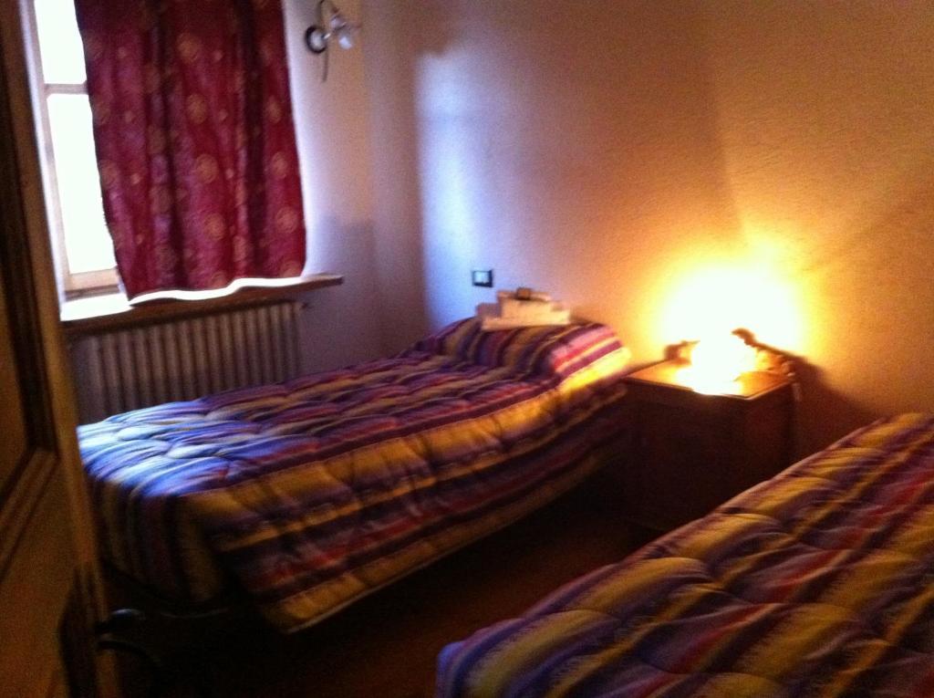 La Placette - Albergo Diffuso E Trattoria Usseaux Room photo